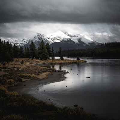 Maligne Lake
